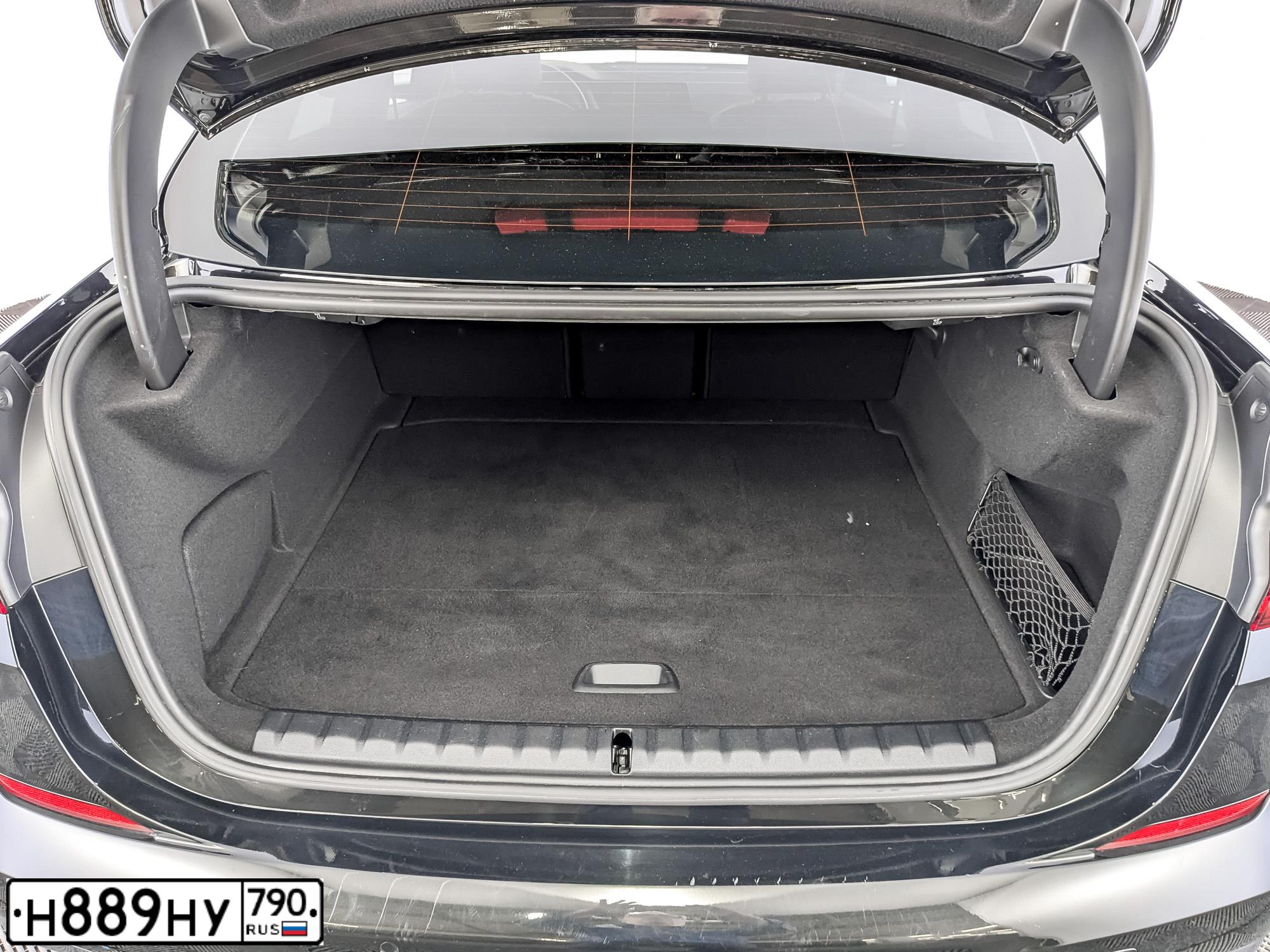 Фото автомобиля BMW 218I, 2021 — госномер М072АН702. Цвет: ЧЕРНЫЙ