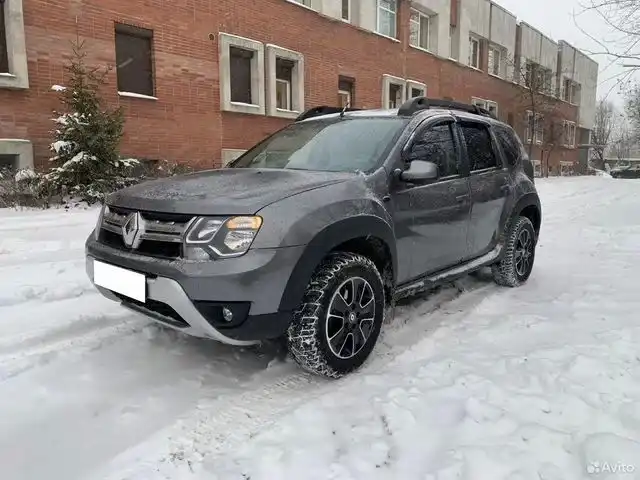 Фото автомобиля RENAULT DUSTER, 2020 — госномер Е659КР147