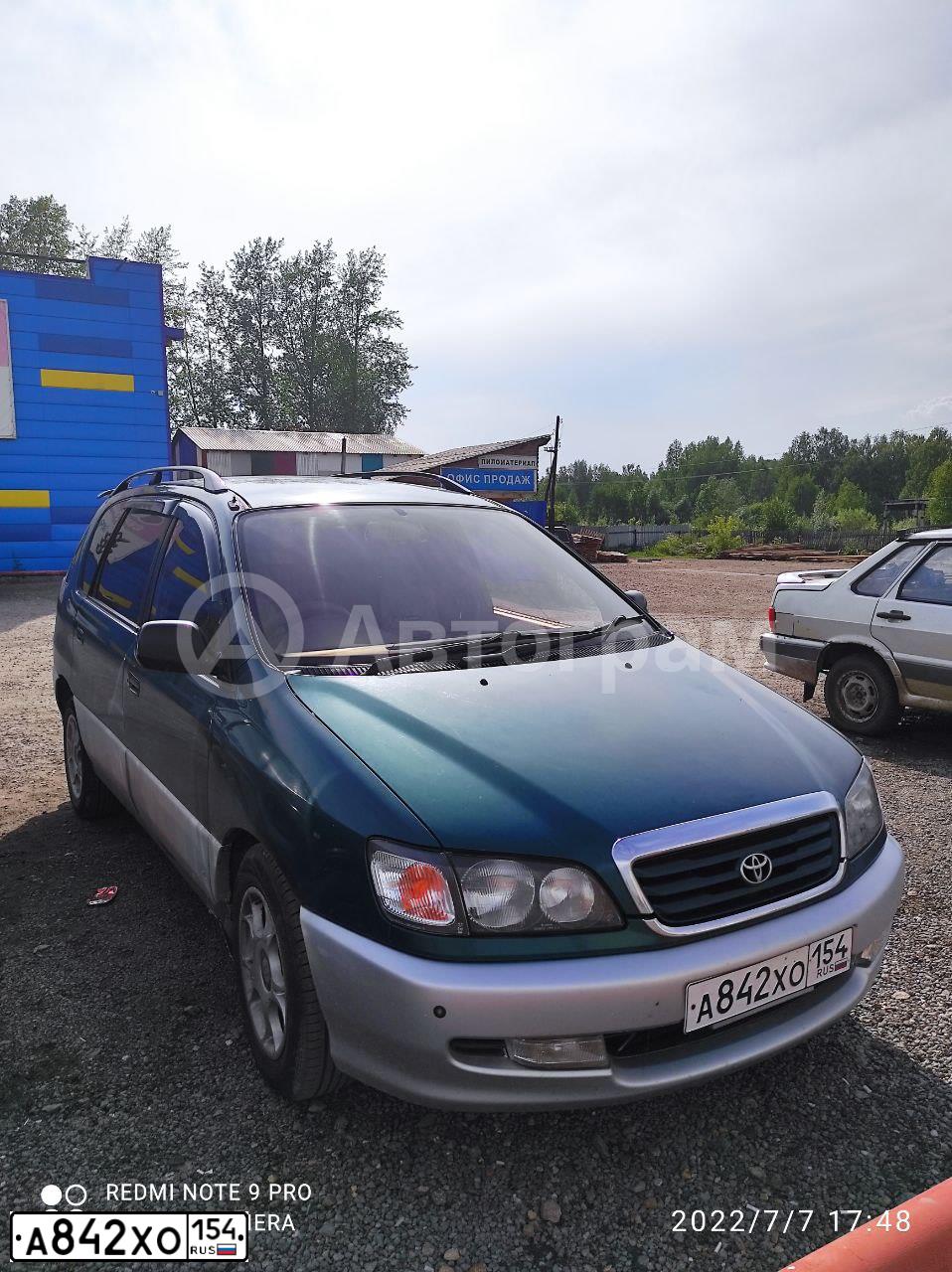 Фото автомобиля TOYOTA IPSUM, 1990 — госномер Т500ВР154
