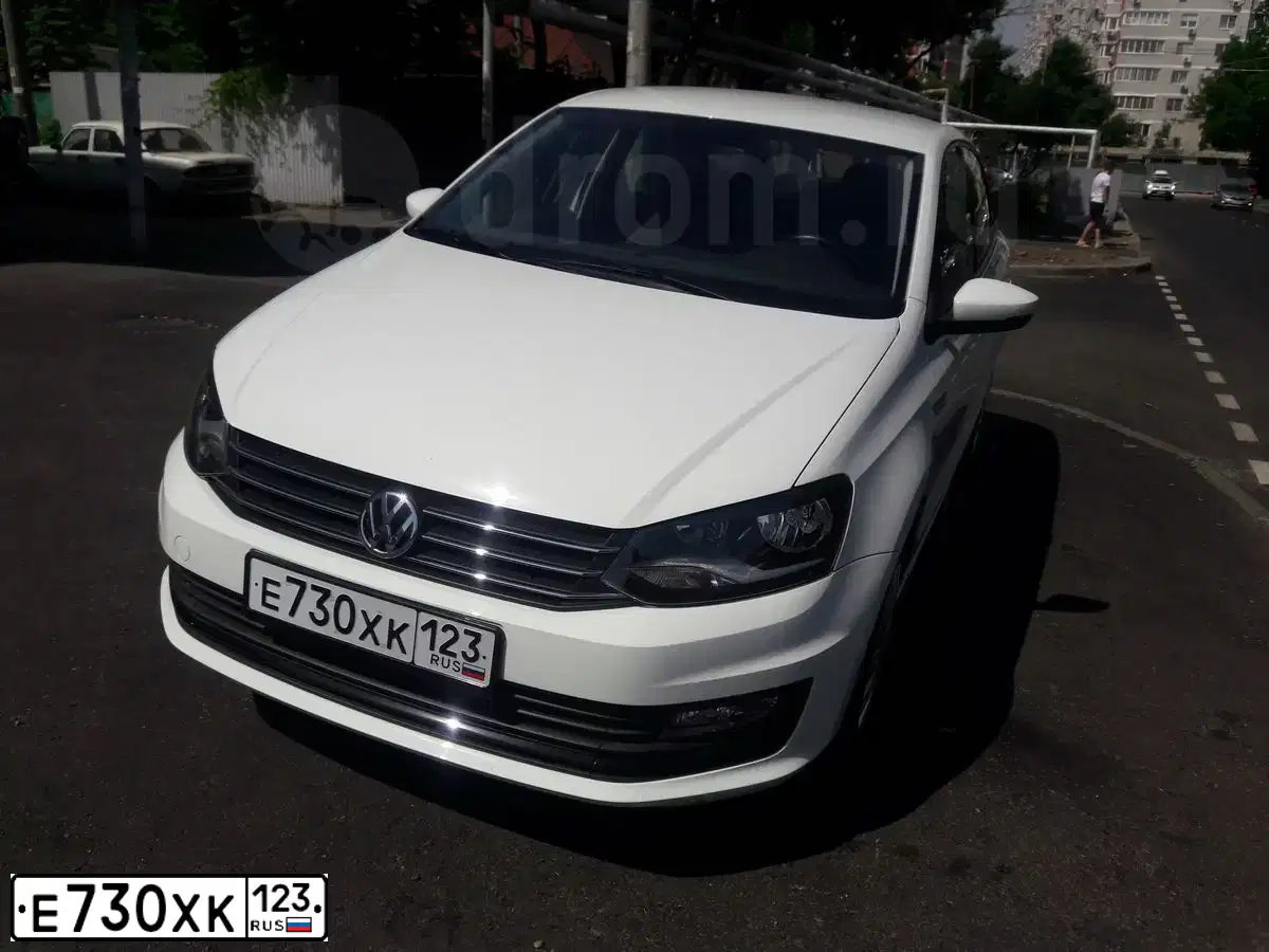 Фото автомобиля OPEL ZAFIRA, 2007 — госномер М730ХК123. Цвет: БЕЖЕВО-СЕРЫЙ