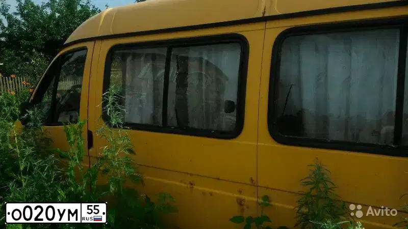 Фото автомобиля GAZ 3221 EL, 2003 — госномер О020УМ55. Цвет: ЖЕЛТЫЙ