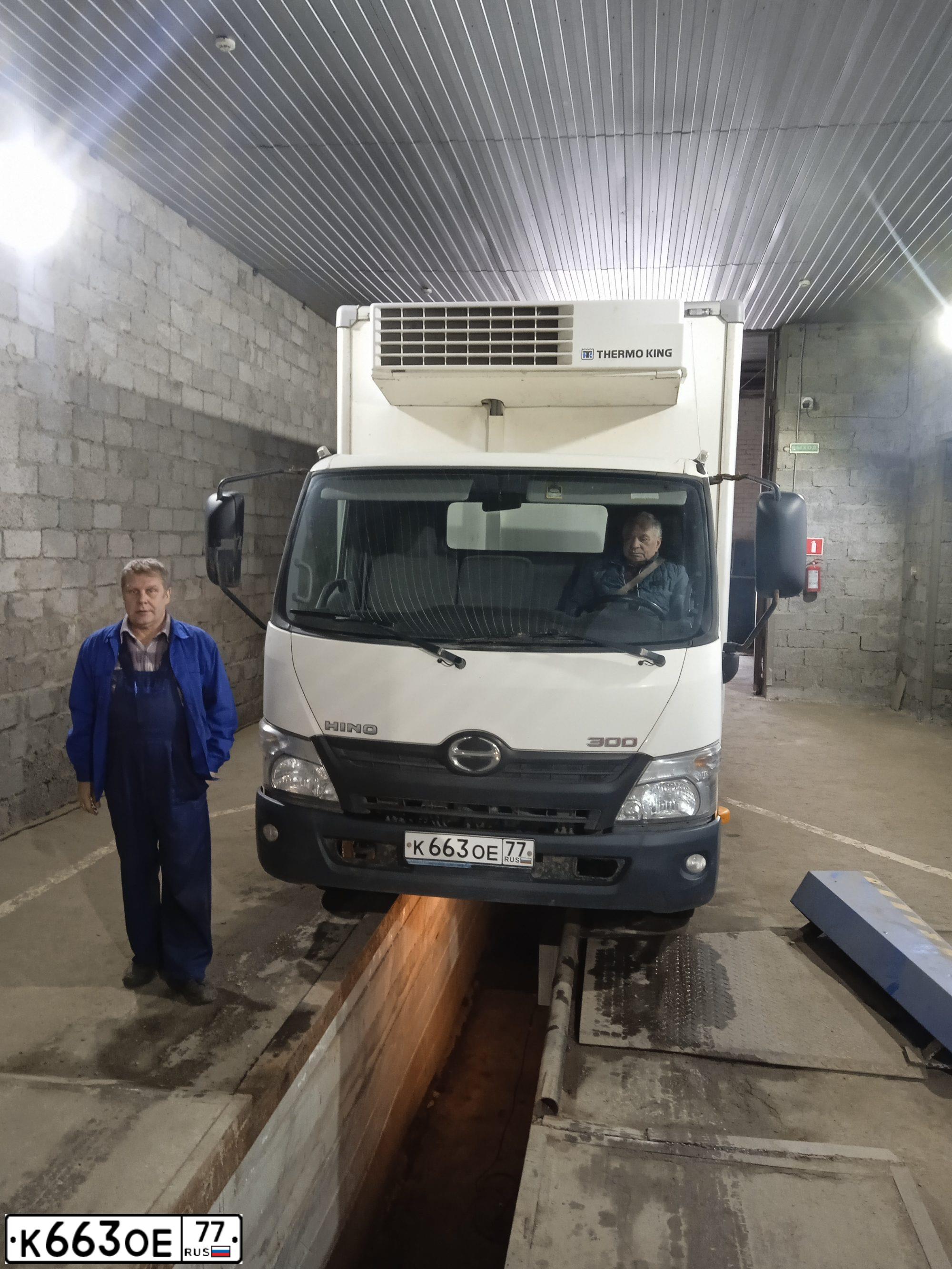 Фото автомобиля KAMAZ 5320 /6X4/, 1995 — госномер К663ОЕ77. Цвет: ЗЕЛЕНЫЙ