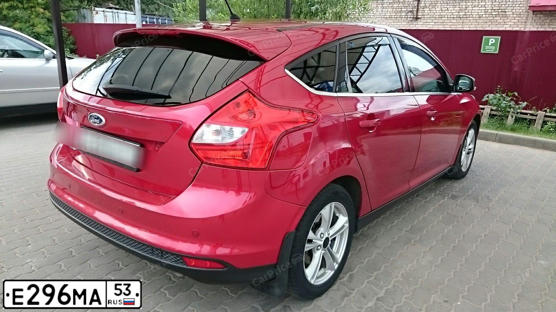 Фото автомобиля FORD FOCUS, 2012 — госномер С777ТР53. Цвет: Красный