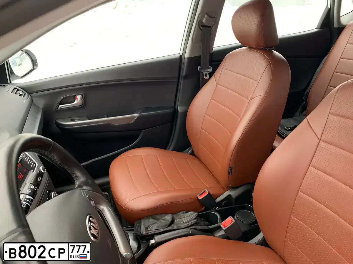 Фото автомобиля KIA RIO, 2017 — госномер М641НЕ196. Цвет: БЕЛЫЙ
