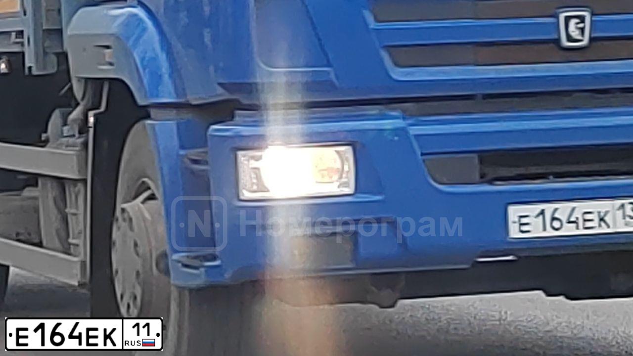 Фото автомобиля BMW X6, 2008 — госномер Е164ЕК11. Цвет: Белый