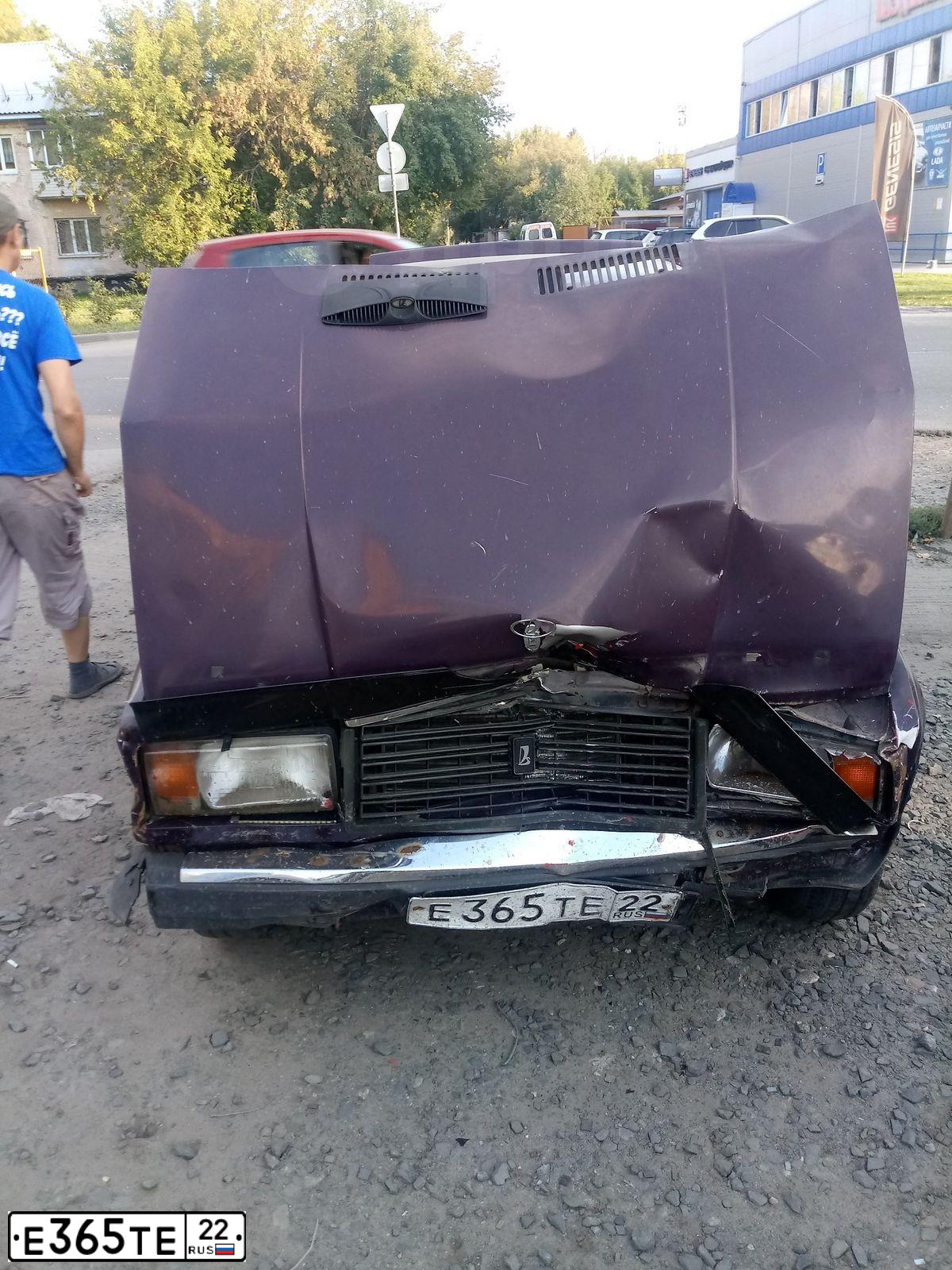 Фото автомобиля LADA 2107 LADA, 2004 — госномер С320ЕХ36. Цвет: Сине-зеленый