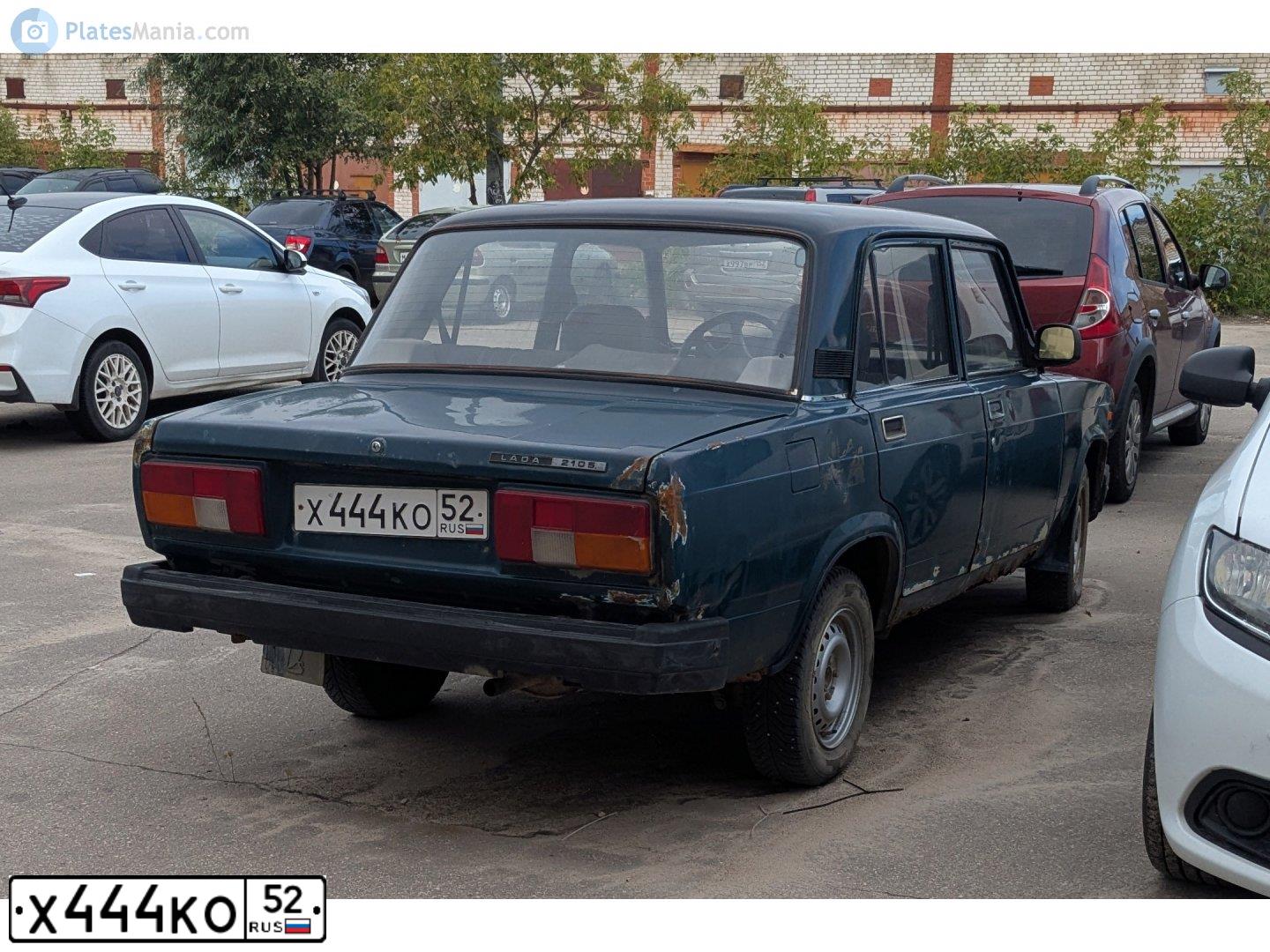 Фото автомобиля MITSUBISHI LANCER, 2008 — госномер О727КВ152. Цвет: БЕЖЕВЫЙ