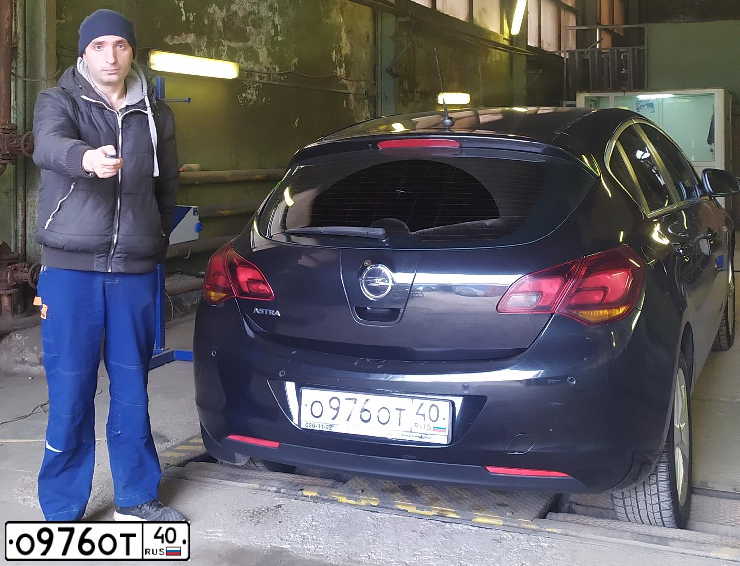 Фото автомобиля OPEL ASTRA, 2011 — госномер Н990НО797