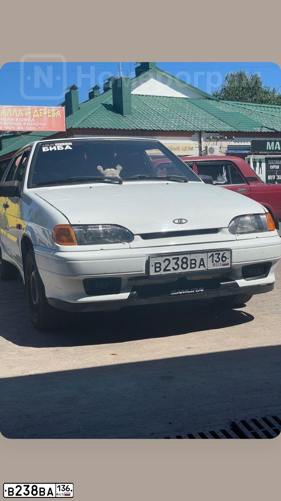 Фото автомобиля LADA 2114 SAMARA, 2011 — госномер В238ВА136. Цвет: Белый