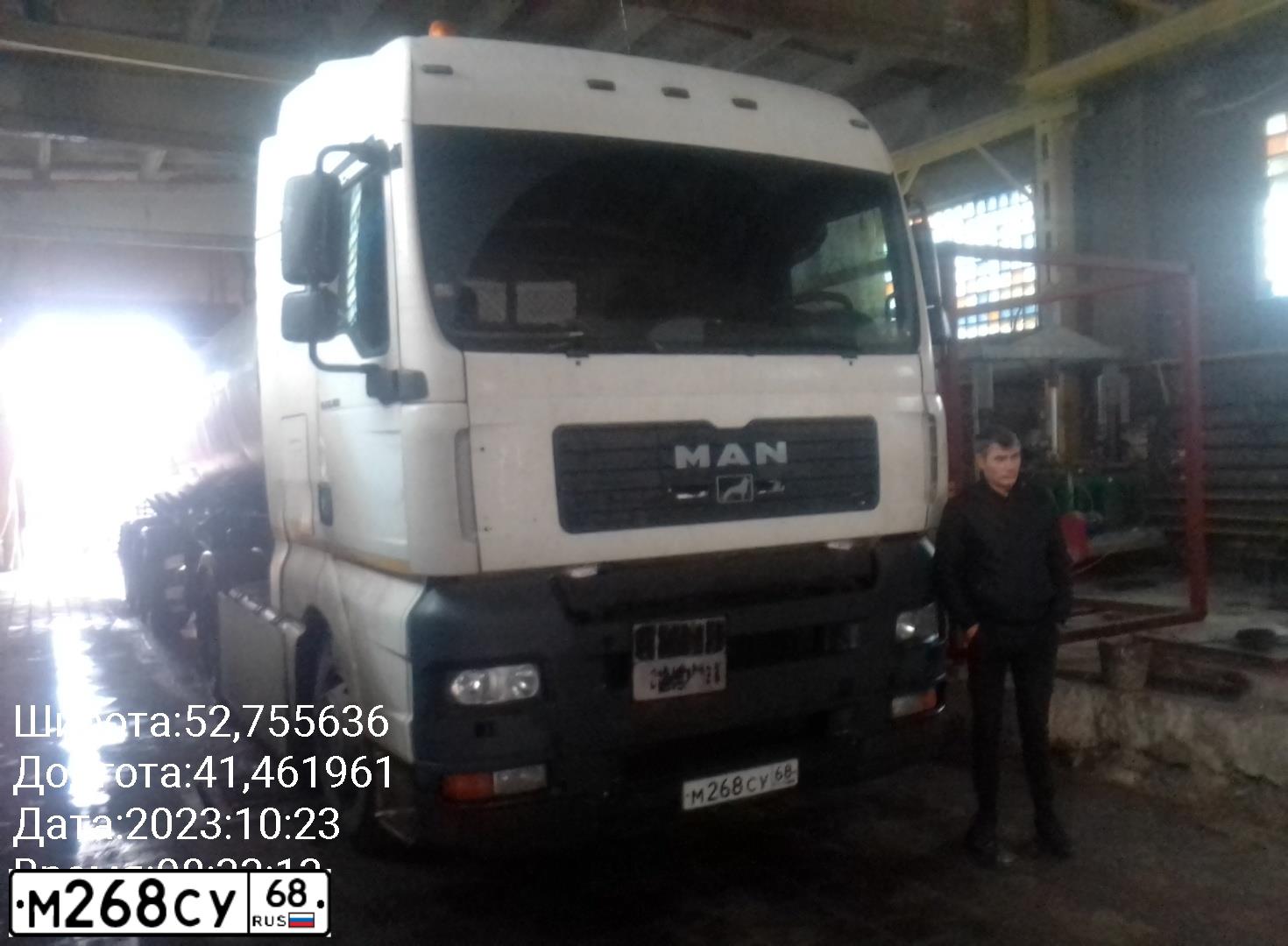Фото автомобиля MAN TGA 18.XXX /4X2/, 2007 — госномер М268СУ68. Цвет: Белый
