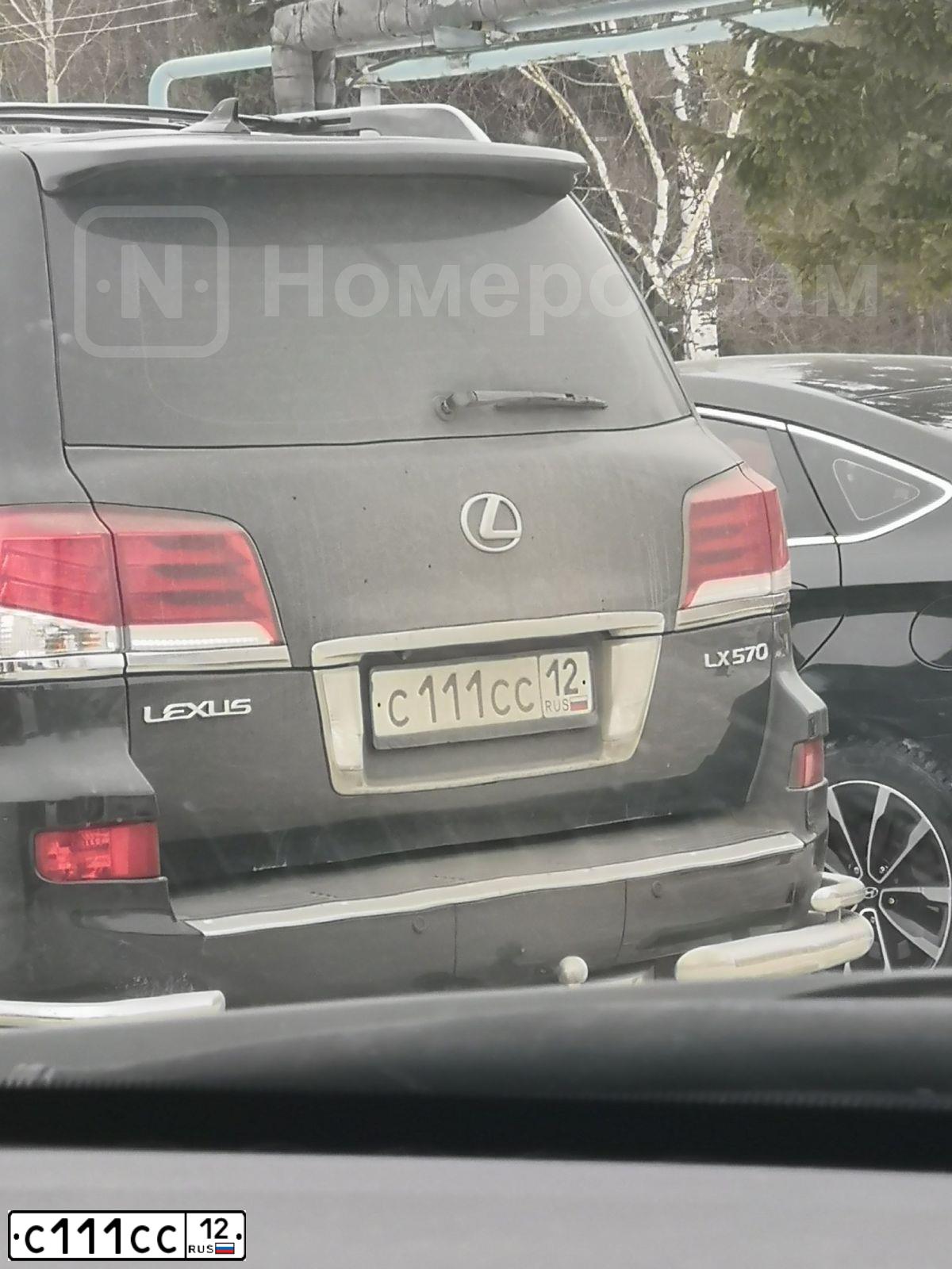 Фото автомобиля LEXUS LX, 2013 — госномер С111СС12. Цвет: ЧЕРНЫЙ