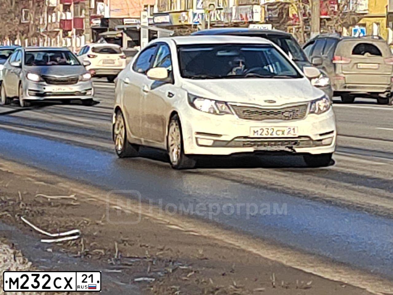 Фото автомобиля LADA PRIORA, 2008 — госномер Р972УТ33. Цвет: ЧЕРНО-СИНИЙ