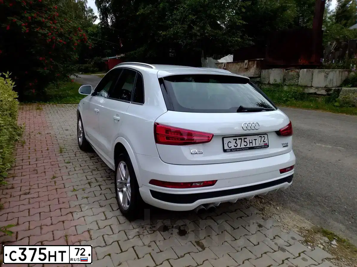 Фото автомобиля AUDI Q3, 2017 — госномер К222УУ96. Цвет: БЕЛЫЙ