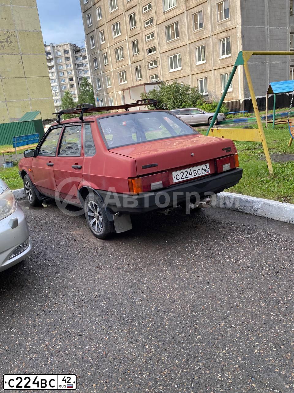 Фото автомобиля LADA 2109 SAMARA, 1998 — госномер С224ВС42. Цвет: ТЕМНО-КРАСНЫЙ