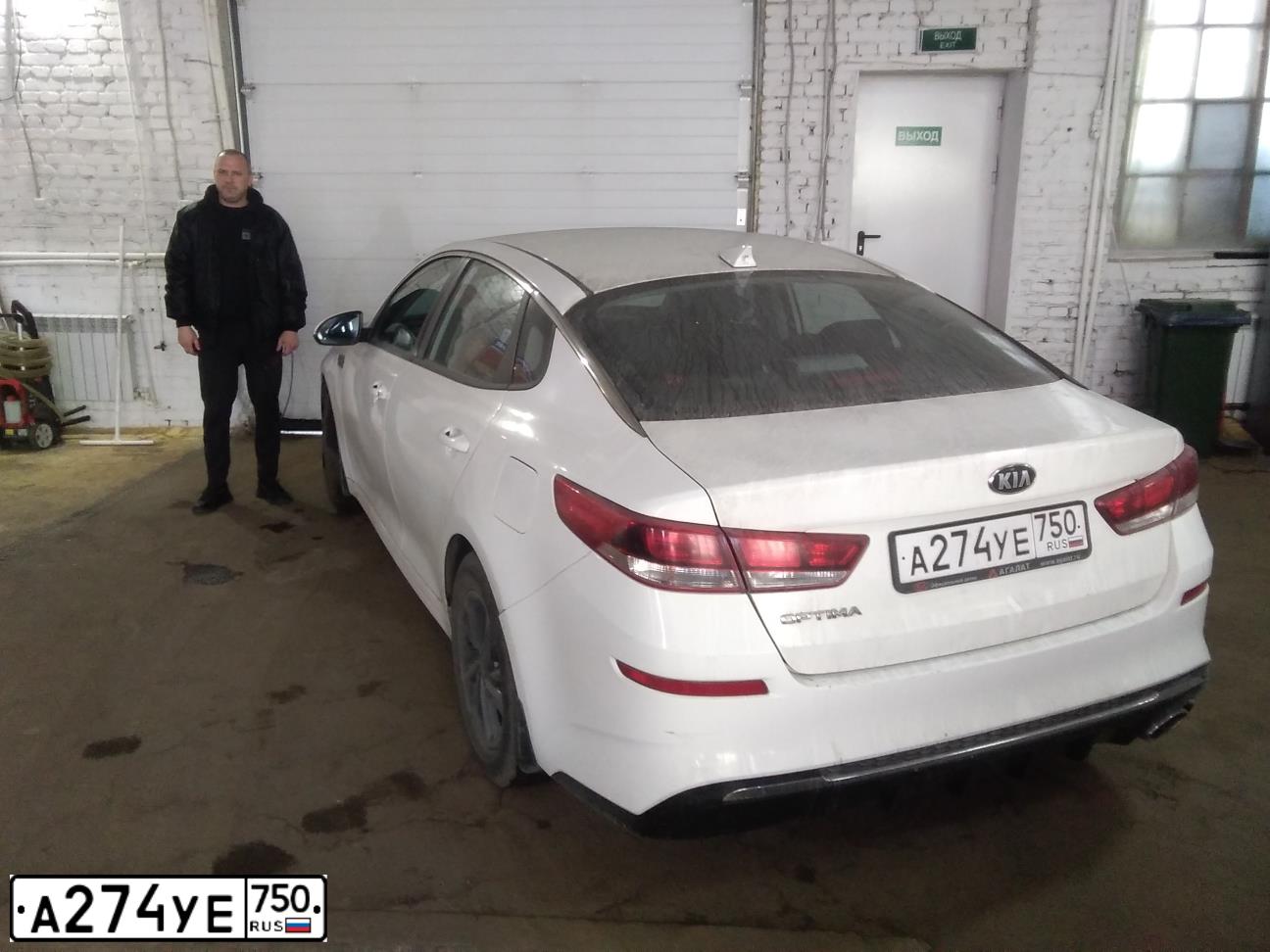 Фото автомобиля KIA MAGENTIS  OPTIMA, 2019 — госномер А274УЕ750. Цвет: БЕЛЫЙ