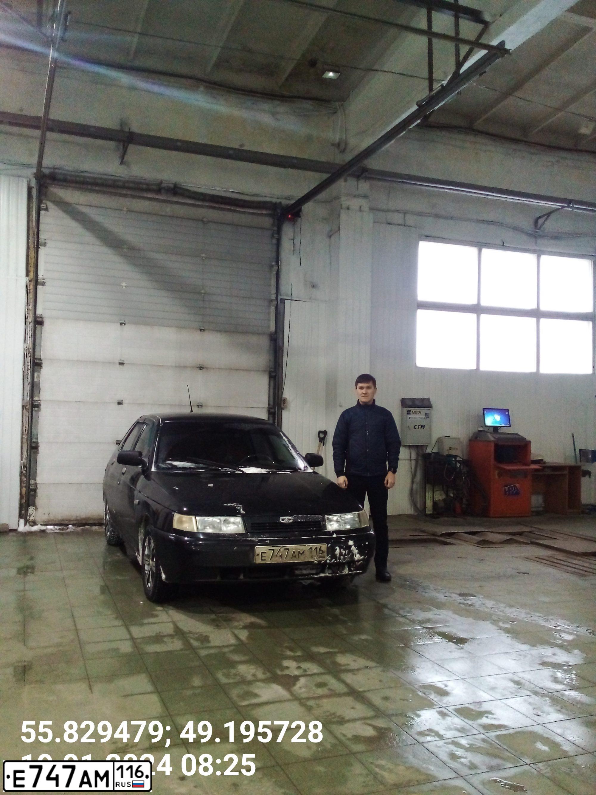 Фото автомобиля LADA 2112, 2007 — госномер Р693КР716. Цвет: СИНЕ-ЧЕРНЫЙ