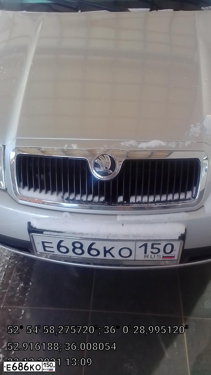 Фото автомобиля BMW 316TI СОМРАСТ, 1998 — госномер У483КО44. Цвет: ЧЕРНЫЙ