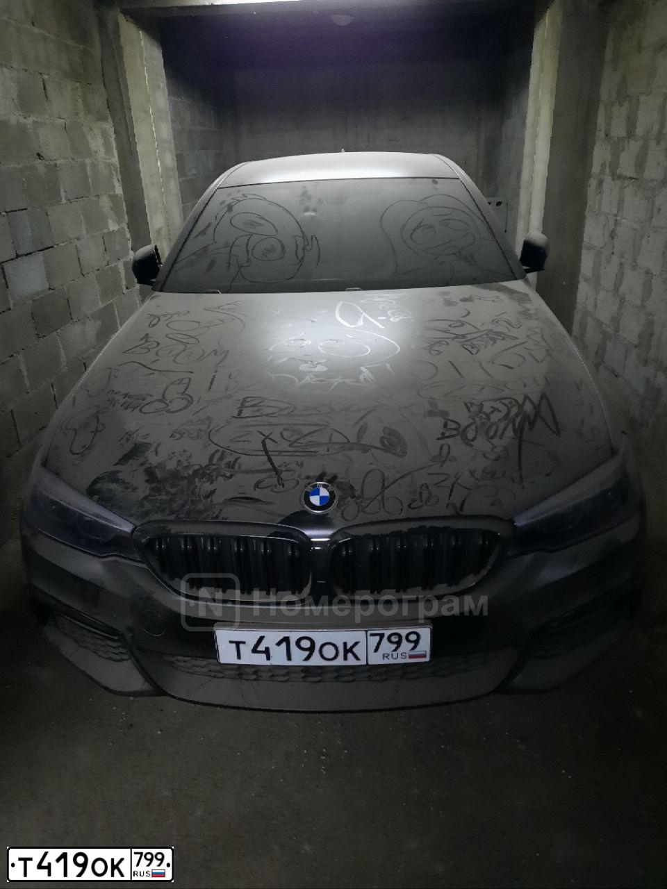 Фото автомобиля BMW 530D XDRIVE, 2019 — госномер Р082КУ68. Цвет: ЧЕРНЫЙ