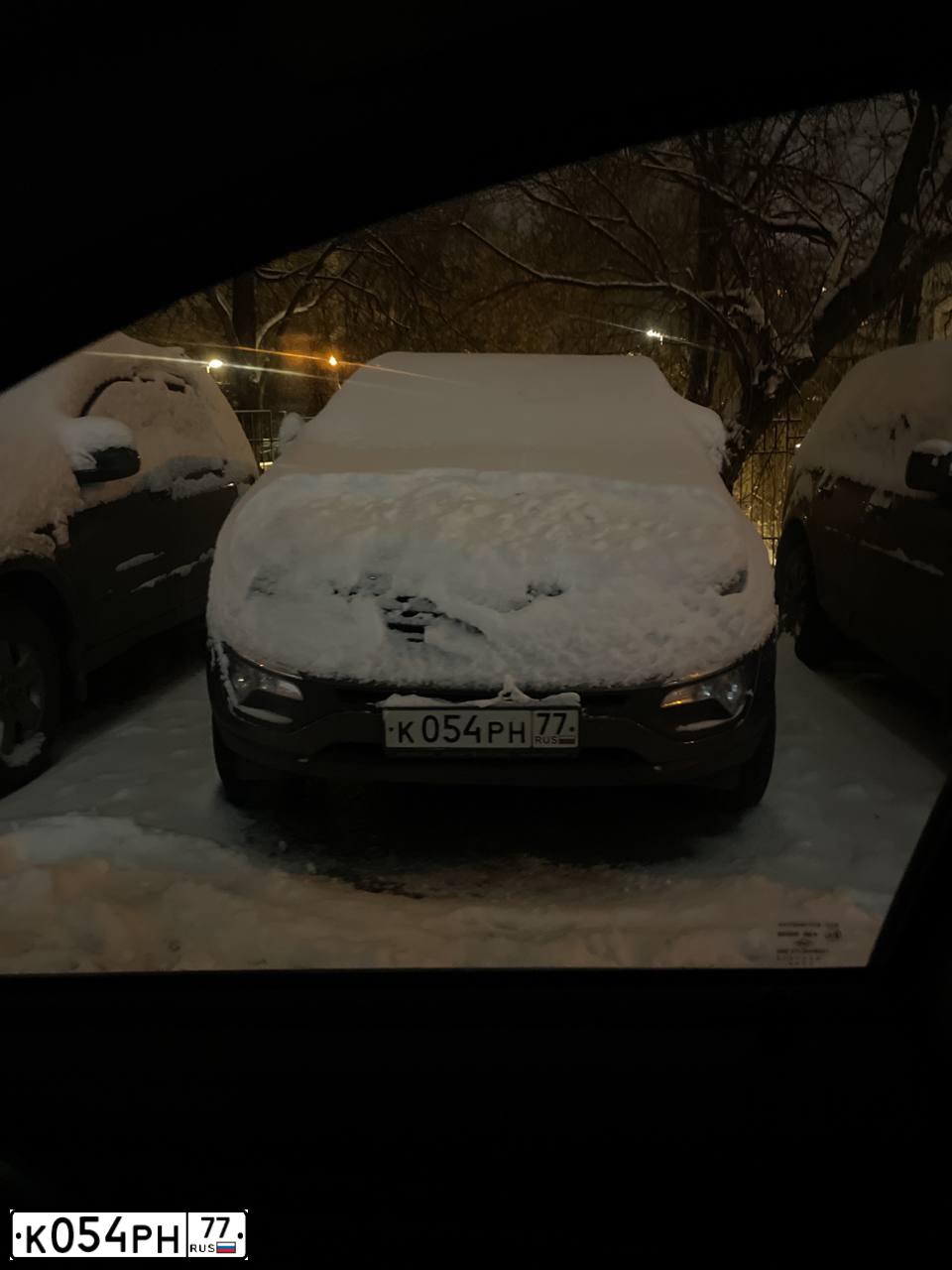 Фото автомобиля KIA SPORTAGE, 2013 — госномер М806АС35. Цвет: СЕРЕБРИСТЫЙ