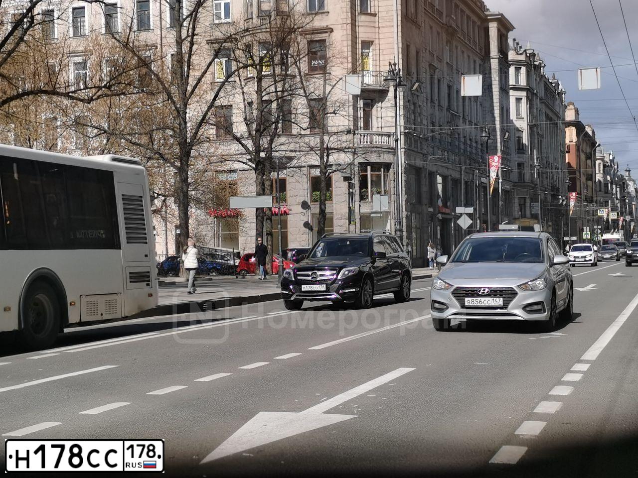 Фото автомобиля BMW X5, 2009 — госномер Т446ТМ178. Цвет: ЧЕРНЫЙ