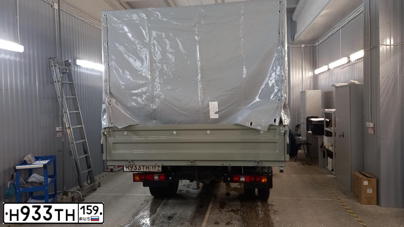 Фото автомобиля GAZ 2775 EL, 2008 — госномер Н933ТН159. Цвет: Белый