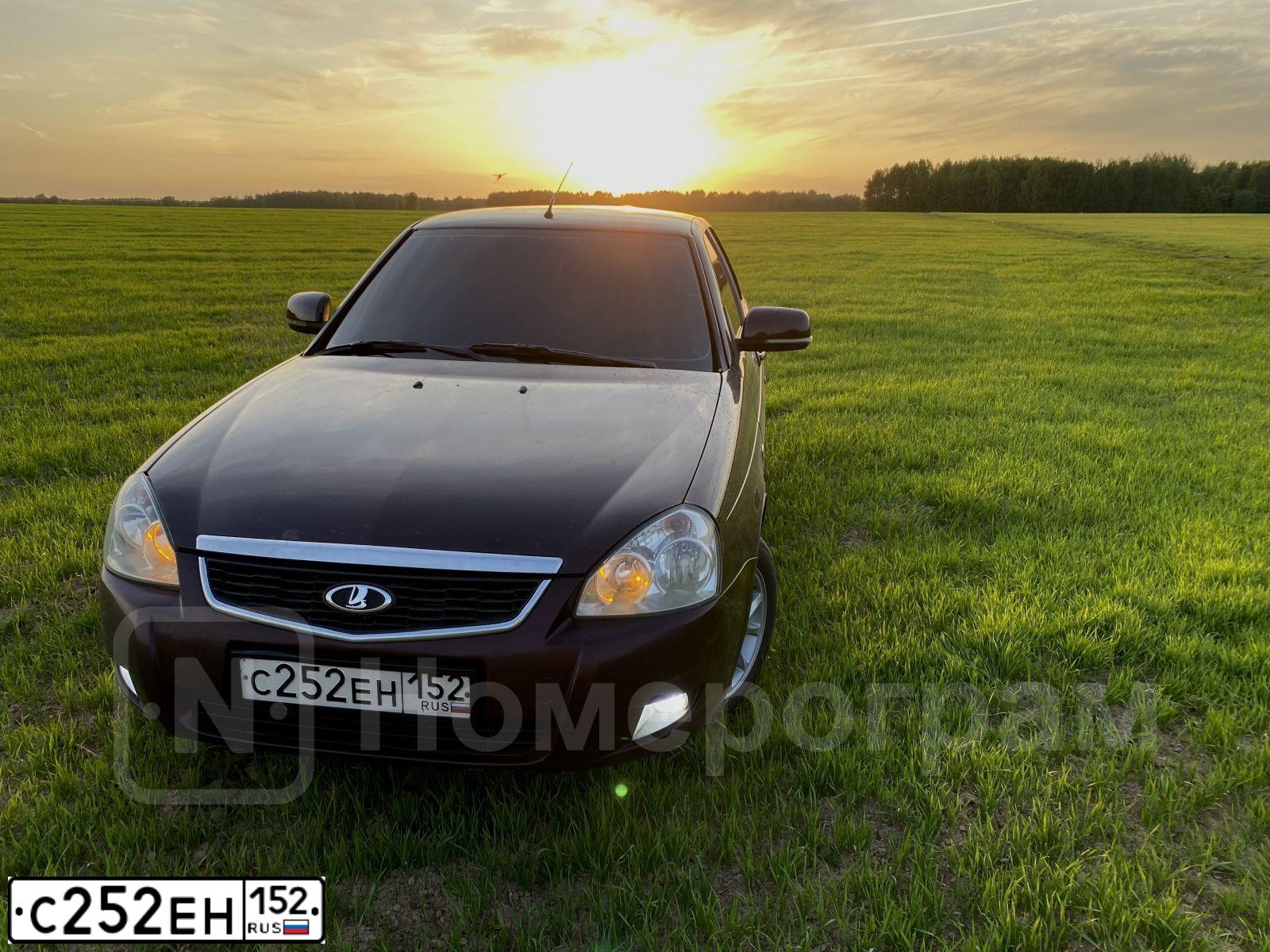Фото автомобиля LADA 2172 PRIORA, 2013 — госномер С252ЕН152. Цвет: ТЕМНО-ВИШНЕВЫЙ