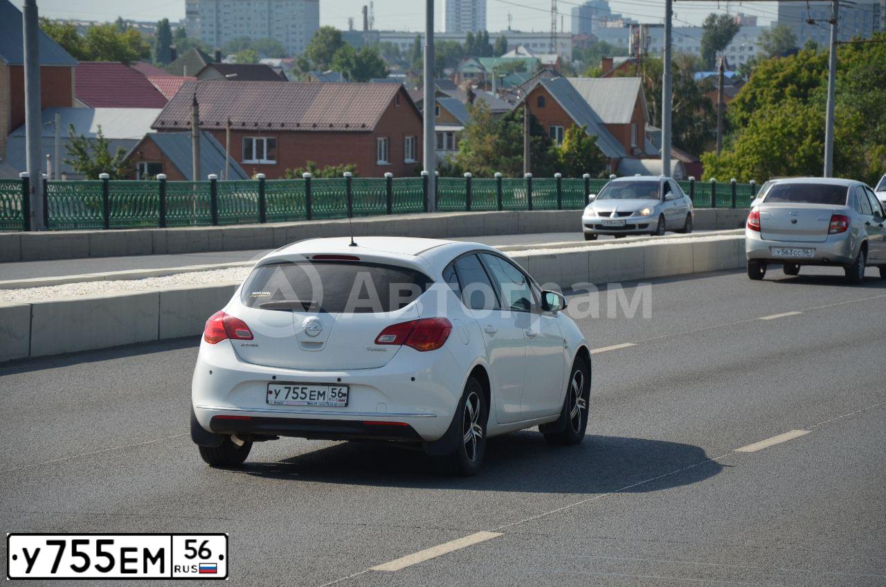 Фото автомобиля OPEL ASTRA, 2013 — госномер У755ЕМ56