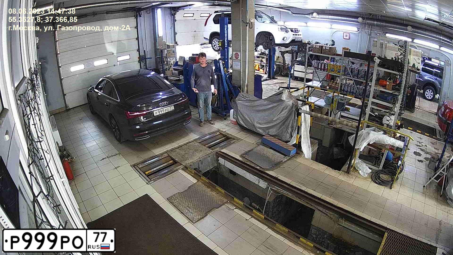 Фото автомобиля AUDI A6, 2015 — госномер К228ОУ198. Цвет: ЧЕРНЫЙ