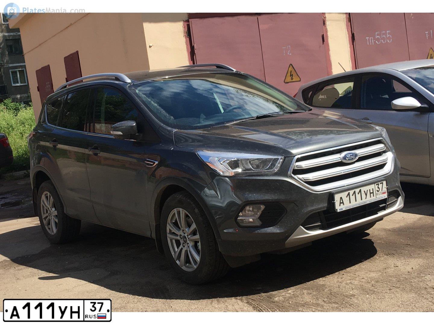 Фото автомобиля FORD KUGA, 2018 — госномер А111УН37. Цвет: СЕРЫЙ