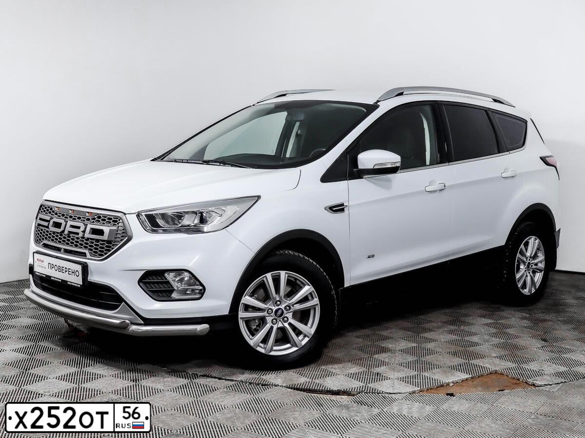 Фото автомобиля FORD KUGA, 2018 — госномер Х252ОТ56. Цвет: БЕЛЫЙ