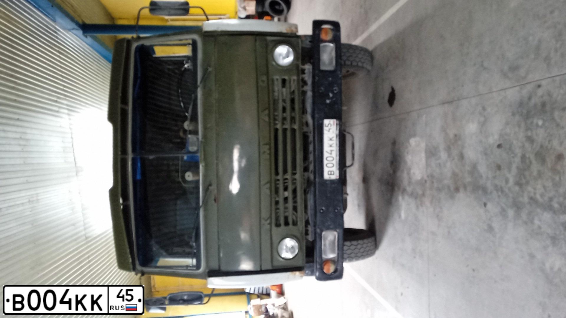 Фото автомобиля KAMAZ 5320 /6X4/, 1995 — госномер В004КК45. Цвет: Хаки