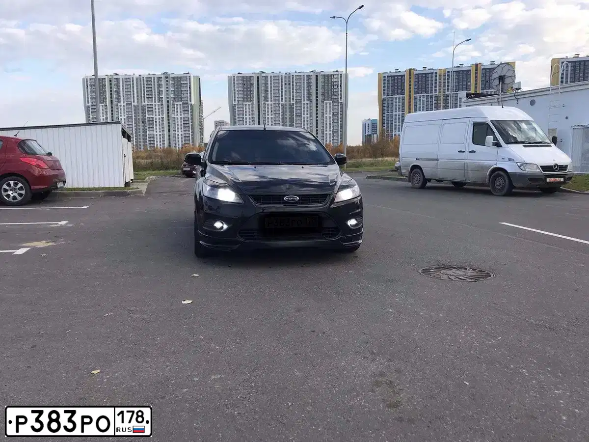 Фото автомобиля FORD FOCUS, 2009 — госномер К776ЕВ550. Цвет: ЧЕРНЫЙ