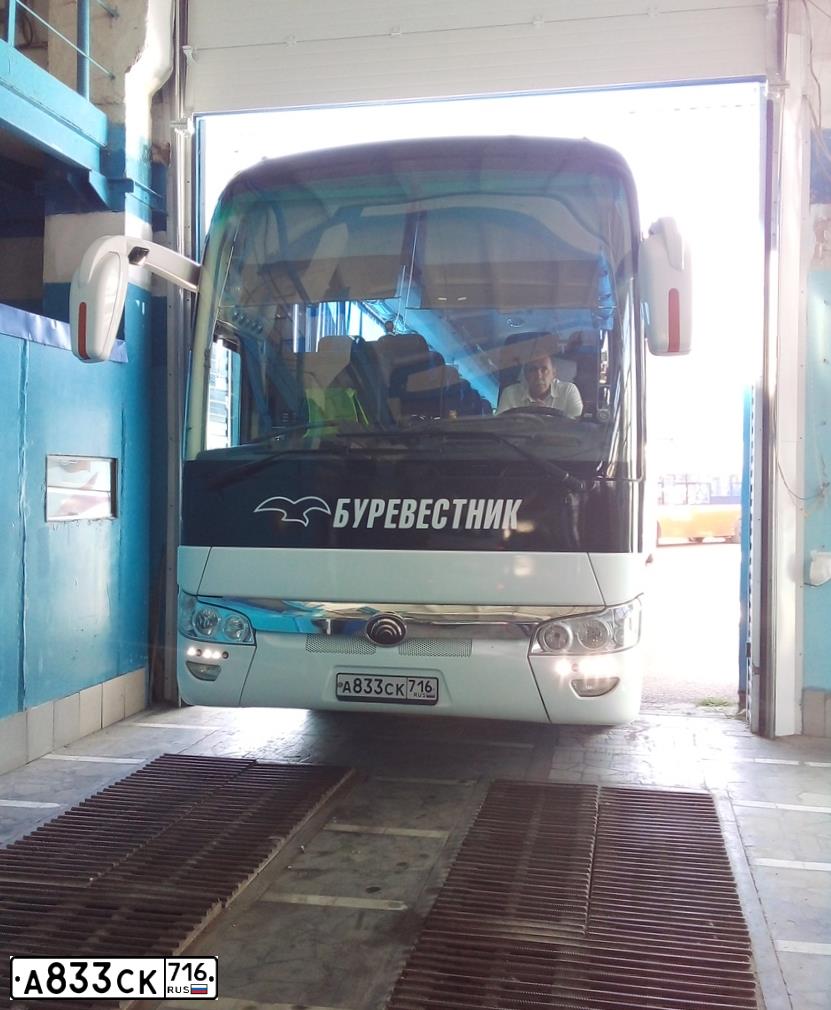Фото автомобиля YUTONG ZK6122H9, 2018 — госномер Е552КО11