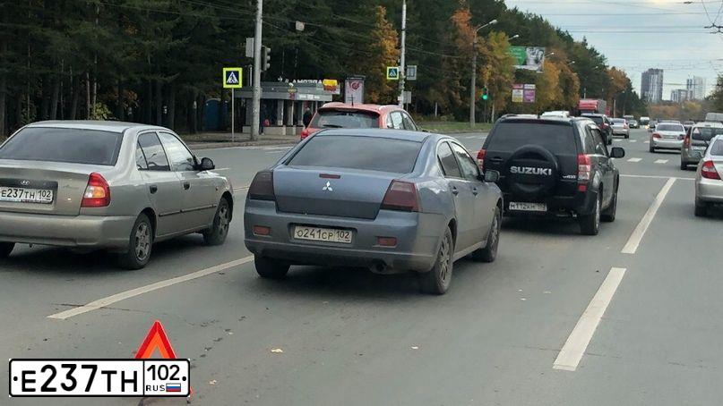 Фото автомобиля TAGAZ ACCENT, 2008 — госномер Е237ТН102. Цвет: СВЕТЛО-БЕЖЕВЫЙ