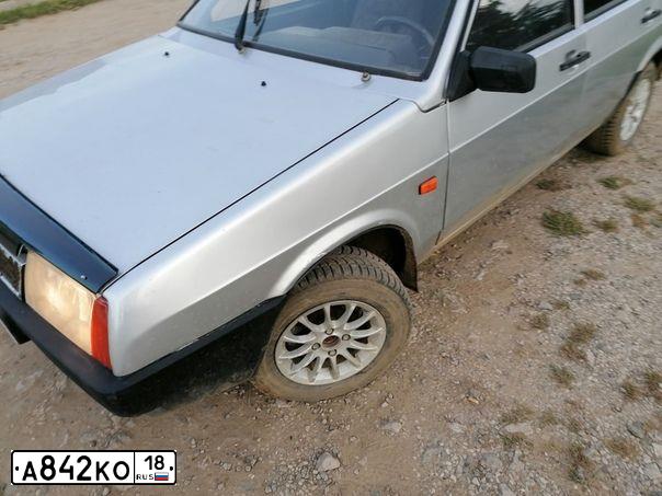 Фото автомобиля LADA 2109, 2003 — госномер Н118НТ18