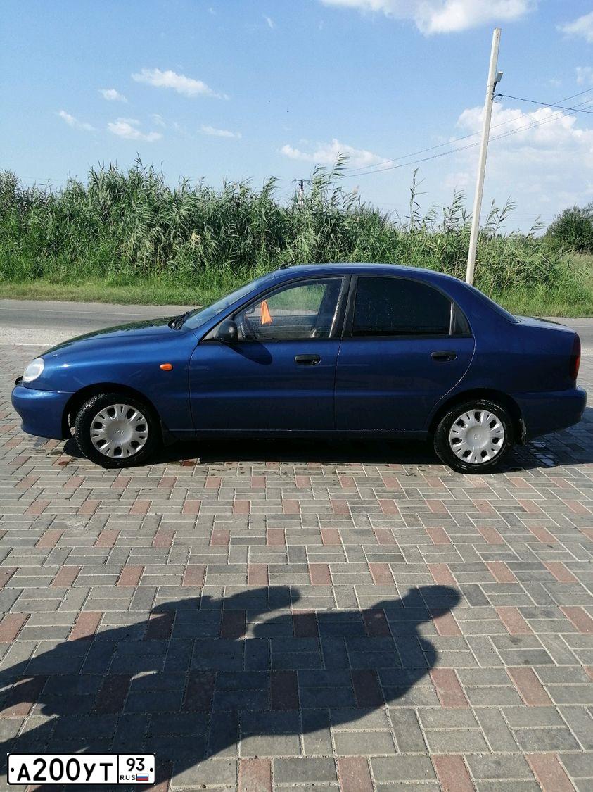 Фото автомобиля ZAZ CHANCE, 2010 — госномер А200УТ93. Цвет: синий