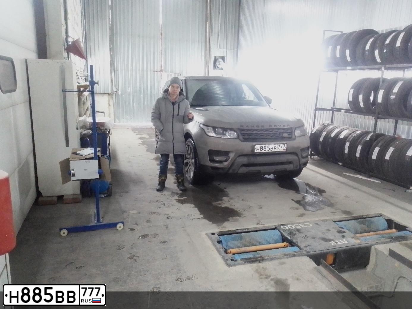Фото автомобиля LAND ROVER RANGE ROVER SPORT, 2013 — госномер М699РС164
