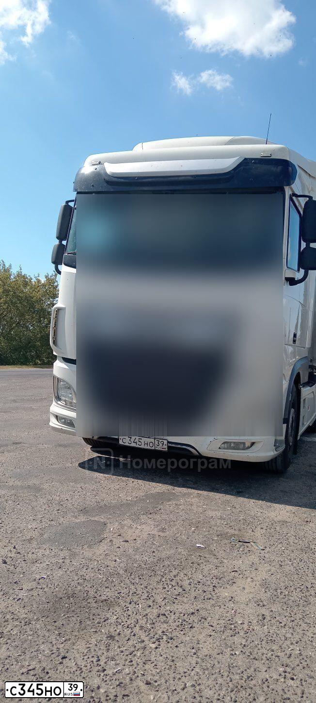Фото автомобиля DAF XF-SERIE, 2018 — госномер С345НО39. Цвет: БЕЛЫЙ