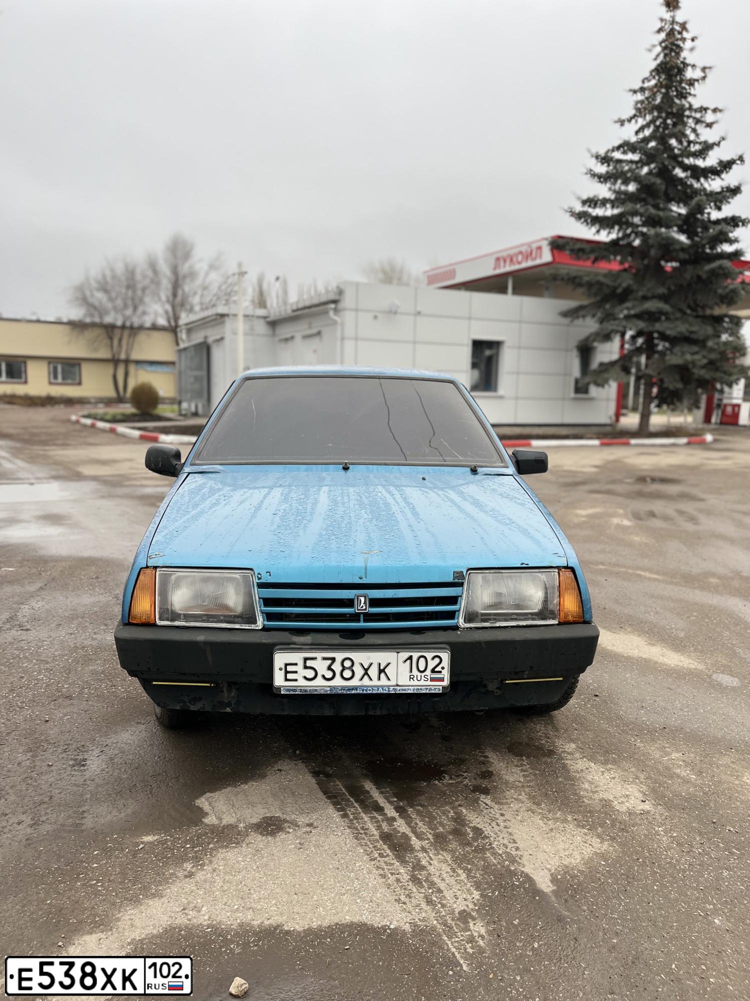 Фото автомобиля LADA 2109 SAMARA, 1996 — госномер Е538ХК102. Цвет: сине-зеленый