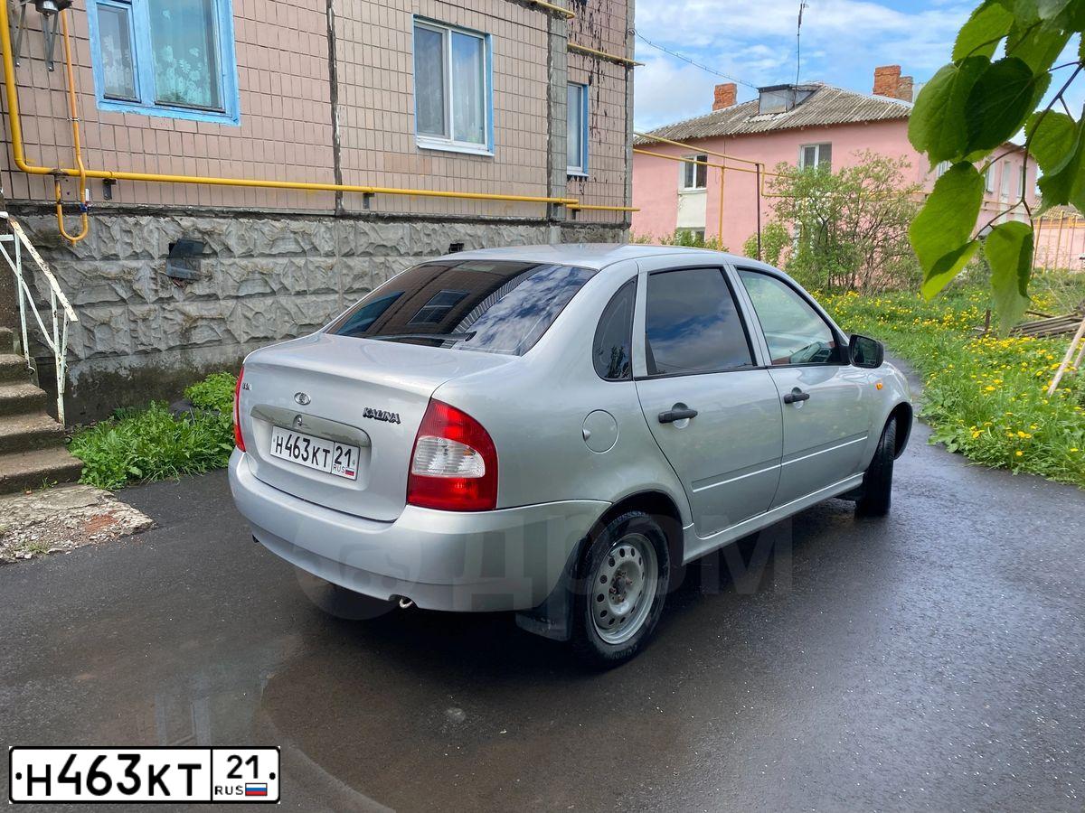 Фото автомобиля LADA 1118 KALINA, 2011 — госномер Н463КТ21. Цвет: СЕРЕБРИСТЫЙ