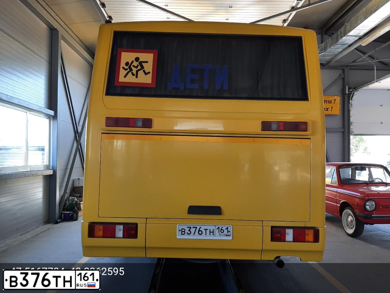 Фото автомобиля KAVZ 4238, 2018 — госномер В376ТН161. Цвет: ЖЕЛТЫЙ