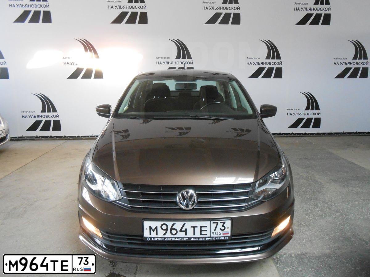 Фото автомобиля VOLKSWAGEN POLO, 2018 — госномер С262РК750. Цвет: Коричневый