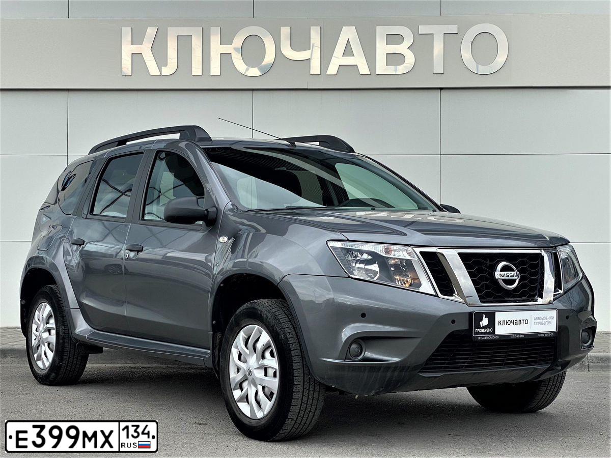 Фото автомобиля NISSAN TERRANO, 2018 — госномер Н535АМ134. Цвет: Серый