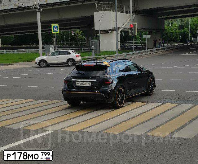 Фото автомобиля MERCEDES GLA-KLASSE, 2017 — госномер Р178МО799. Цвет: ЧЕРНЫЙ