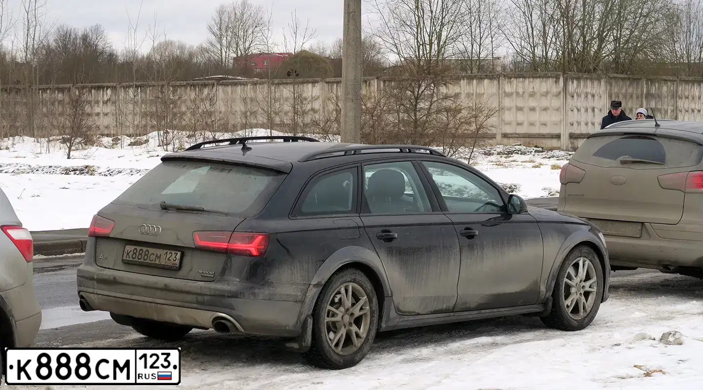 Фото автомобиля AUDI A6, 2014 — госномер К888СМ123. Цвет: ЧЕРНЫЙ
