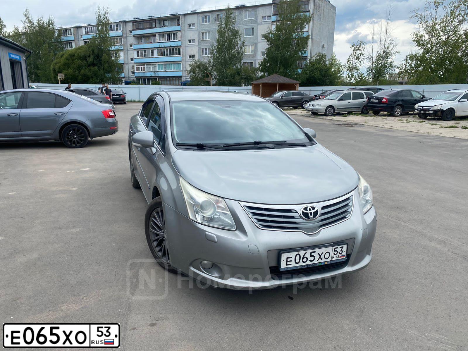 Фото автомобиля TOYOTA AVENSIS, 2009 — госномер В928НР155