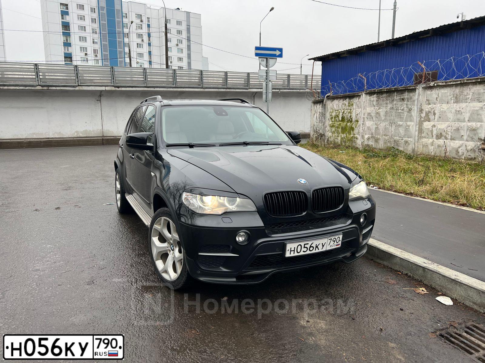 Фото автомобиля BMW X5, 2010 — госномер О927МЕ75. Цвет: ЧЕРНЫЙ