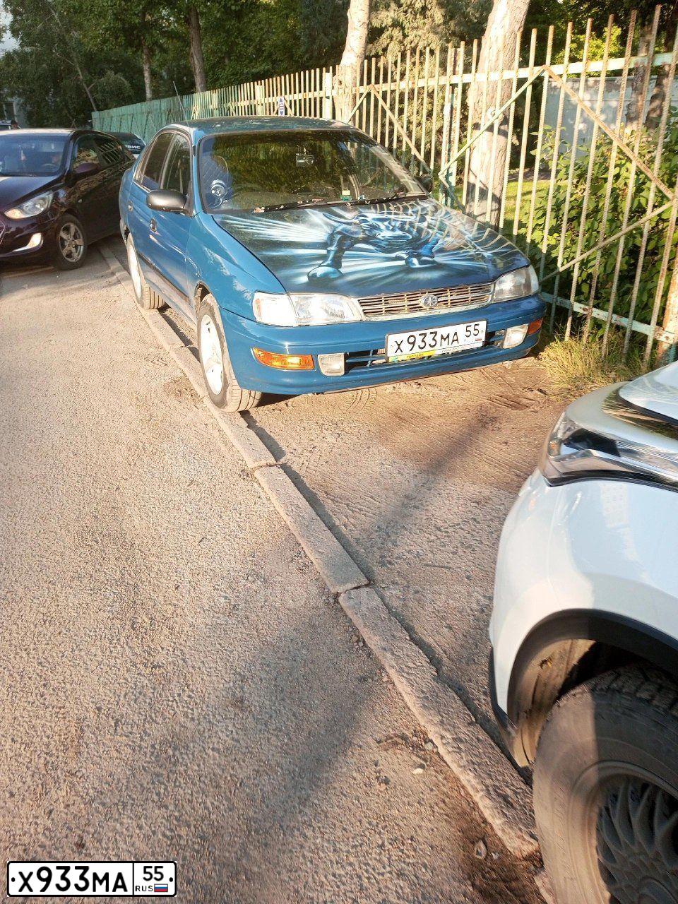 Фото автомобиля TOYOTA CORONA, 1995 — госномер Х933МА55