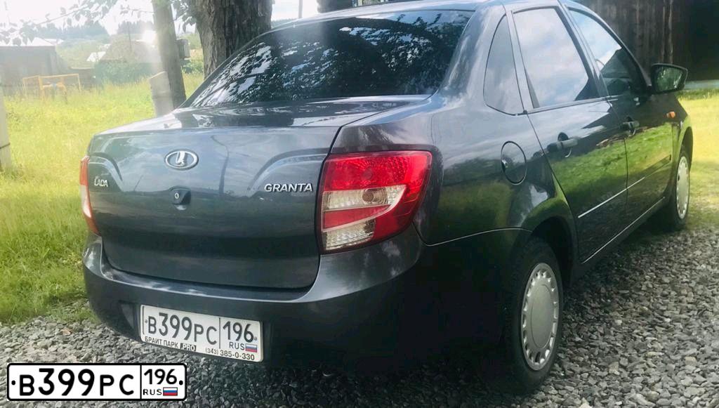 Фото автомобиля LADA 2190 GRANTA, 2015 — госномер В399РС196. Цвет: ТЕМНО-СЕРЫЙ