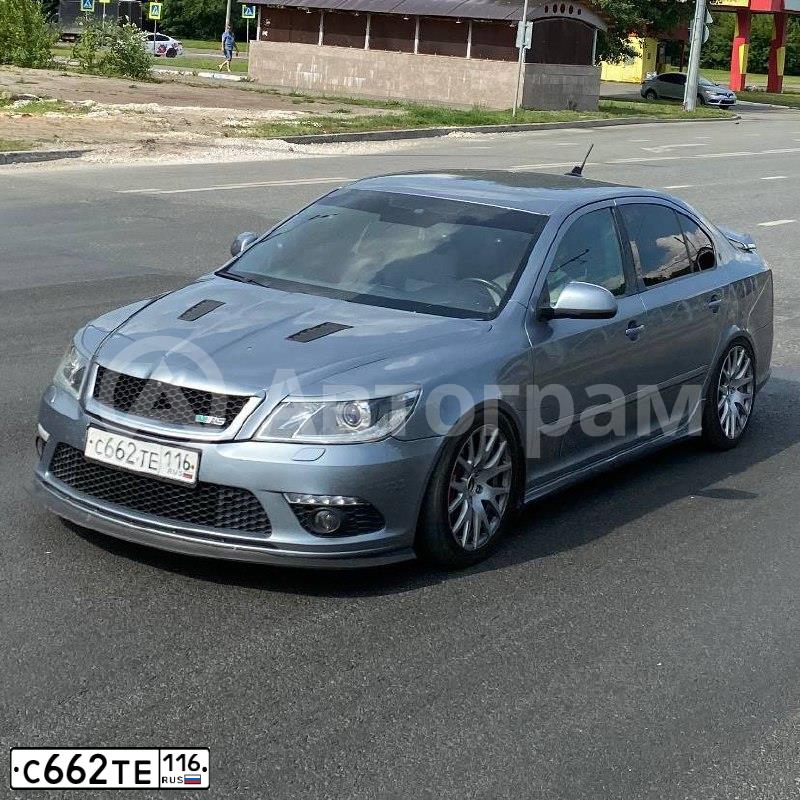 Фото автомобиля SKODA OCTAVIA, 2012 — госномер С662ТЕ116. Цвет: СЕРЫЙ